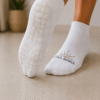 WHITE PILATES SOCKS (4)